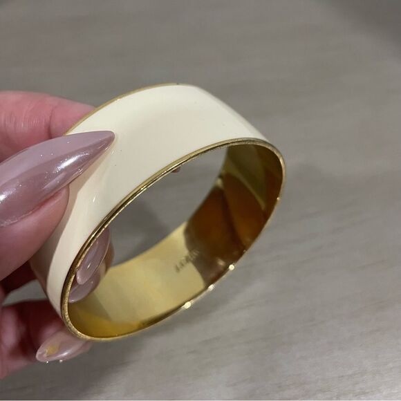 J.Crew Ivory Ecru Gold bangle Bracelet - Picture 1 of 5